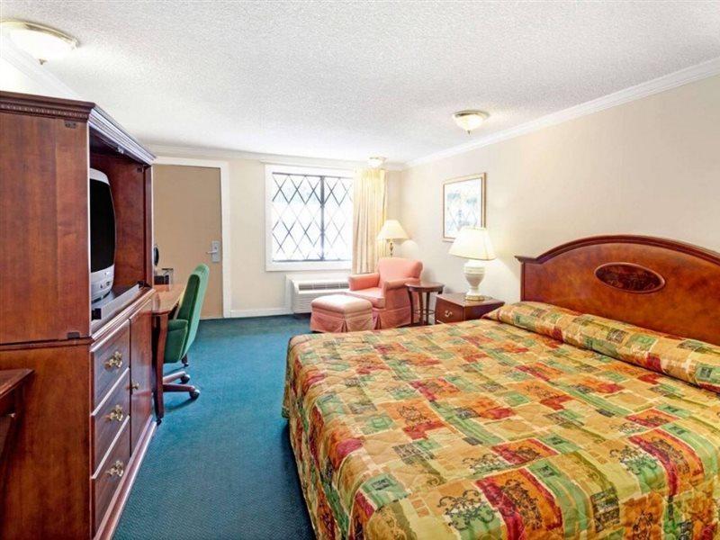 Knights Inn Austell Εξωτερικό φωτογραφία
