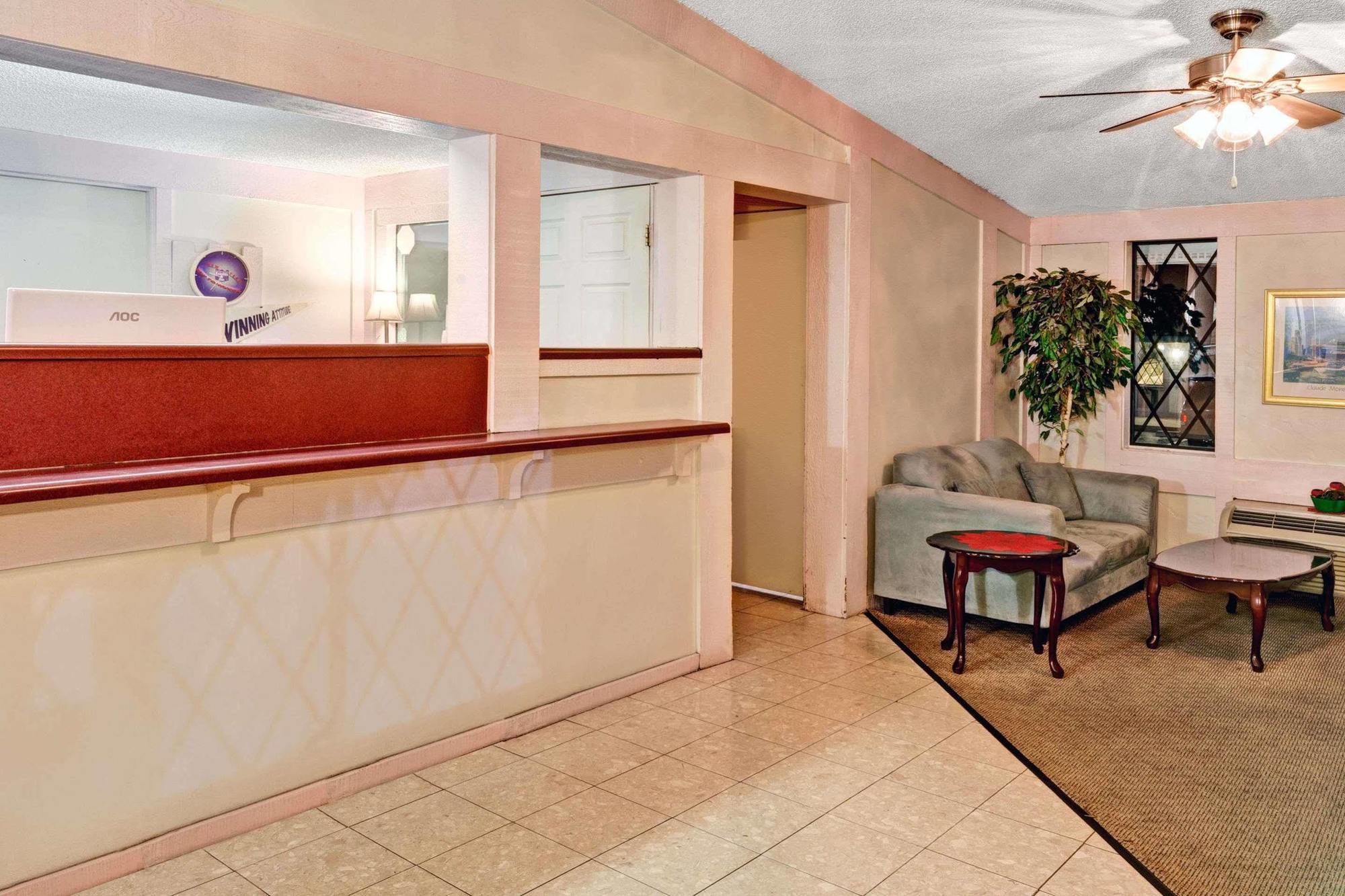 Knights Inn Austell Εξωτερικό φωτογραφία