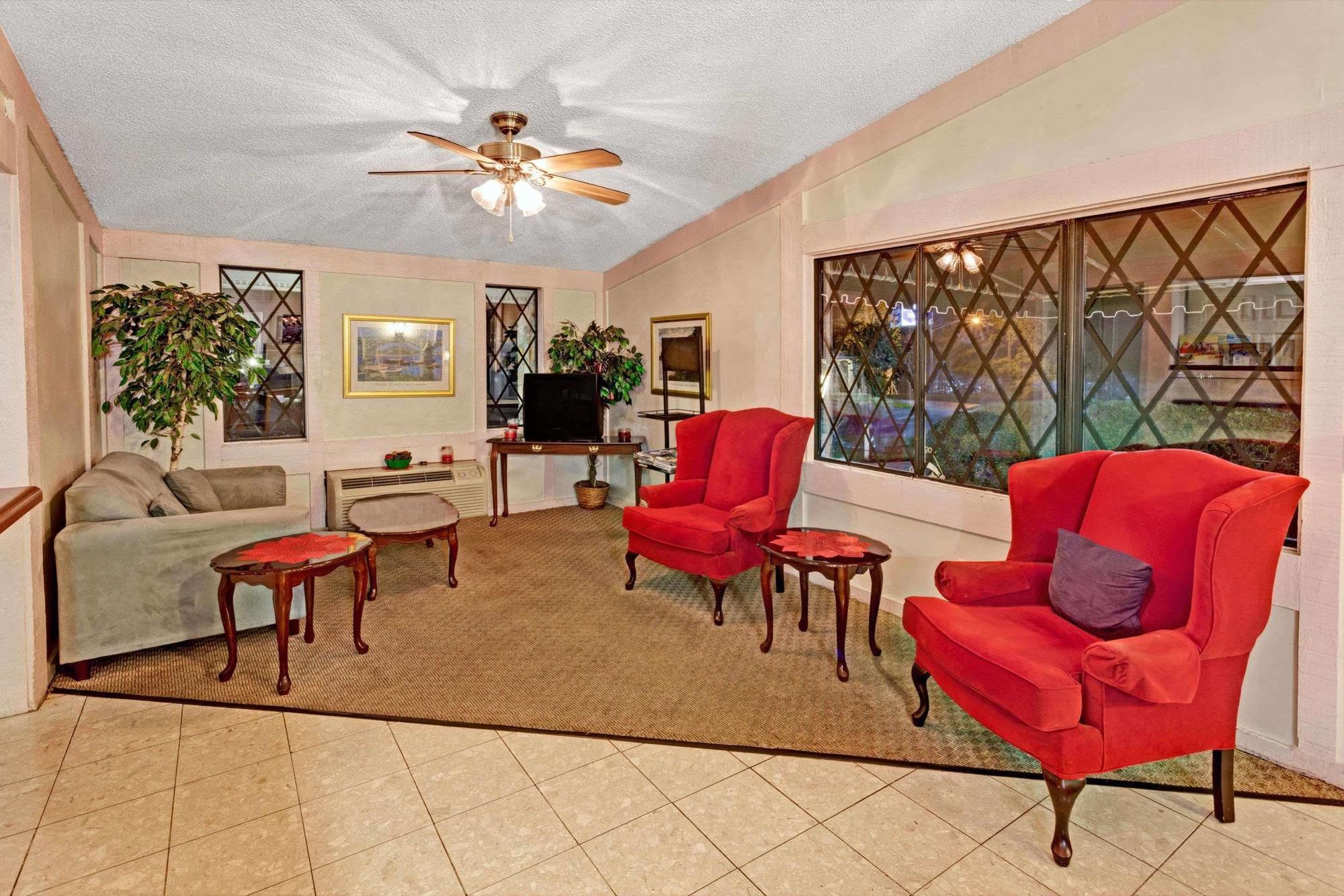Knights Inn Austell Εξωτερικό φωτογραφία